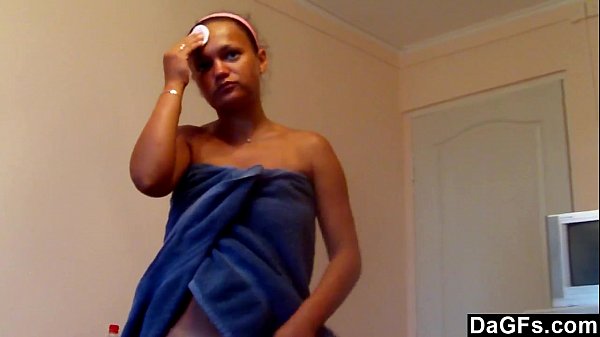 Young Couple Makes Their First Sex Video At The Hotel